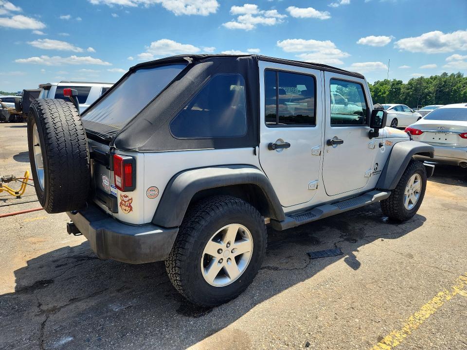 53419536 :رقم المزاد ، 1J4BA3H16AL174783 vin ، 2010 Jeep Wrangler Unlimited مزاد بيع