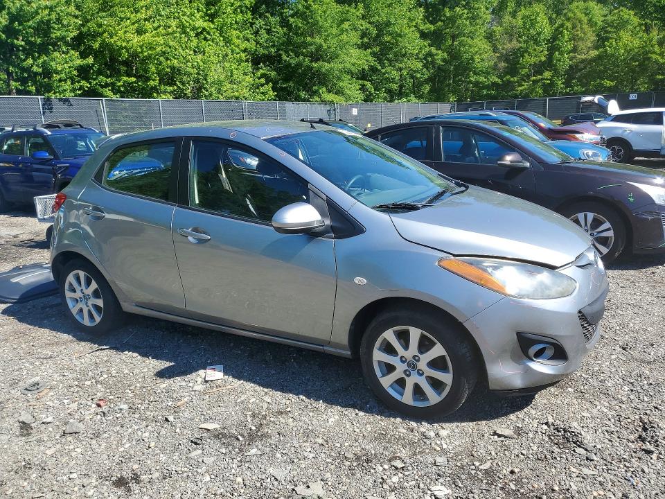 2014 Mazda Mazda2 მანქანა იყიდება აუქციონზე, vin: JM1DE1LZ9E0174160, აუქციონის ნომერი: 52383476
