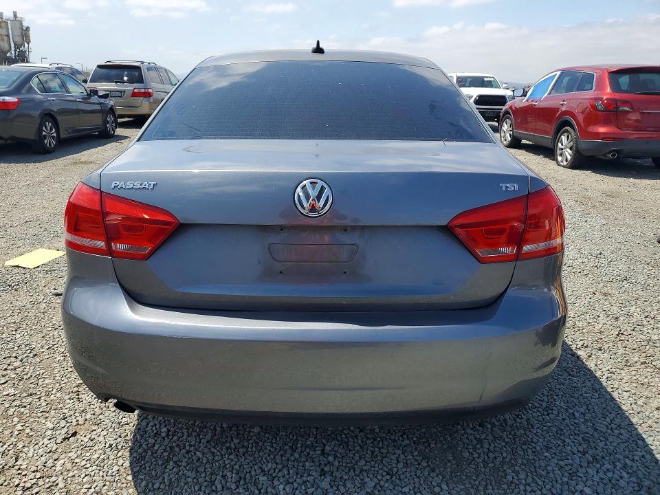 Продажа на аукционе авто 2014 Volkswagen Passat, vin: 1VWAT7A38EC070264, номер лота: 53979716