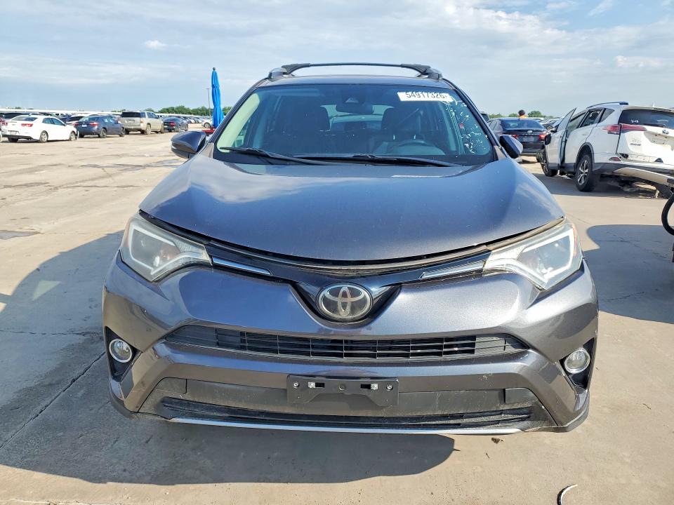 54917326 :رقم المزاد ، 2T3WFREV0JW418492 vin ، 2018 Toyota Rav4 مزاد بيع