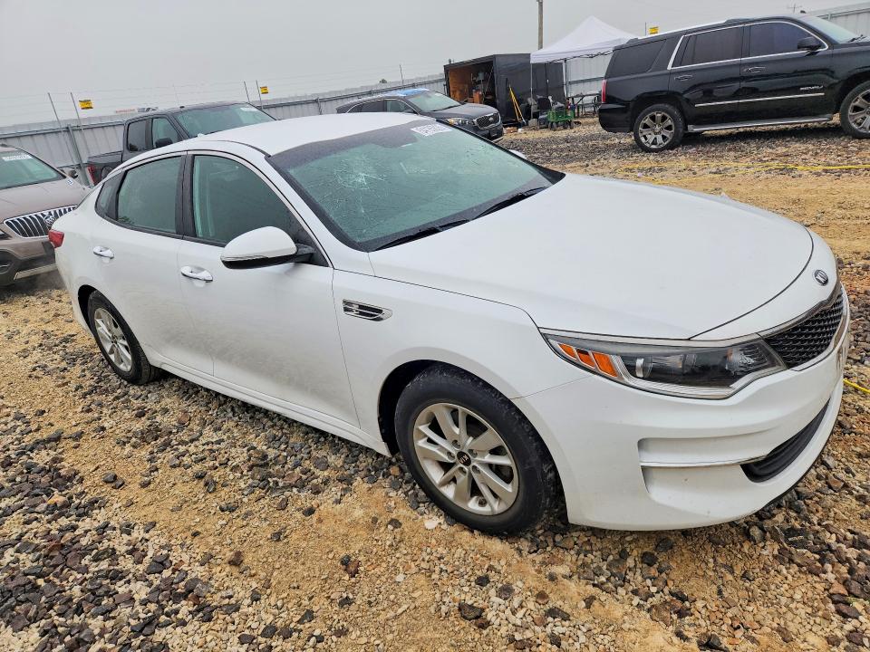 2018 Kia Optima მანქანა იყიდება აუქციონზე, vin: 5XXGT4L3XJG230888, აუქციონის ნომერი: 54185626