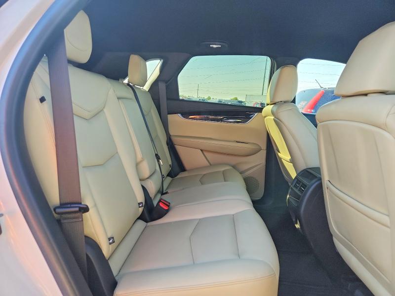 53061636 :رقم المزاد ، 1GYKNARS0JZ240533 vin ، 2018 Cadillac Xt5 مزاد بيع