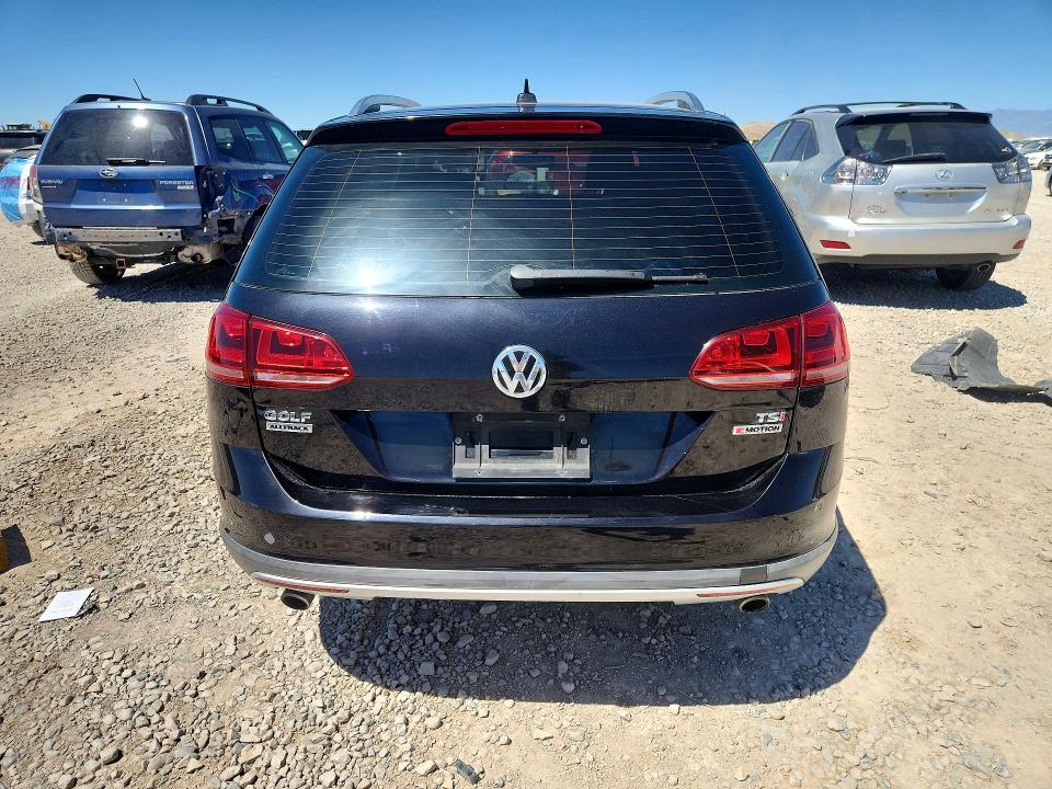 53731776 :رقم المزاد ، 3VWH17AU3HM532746 vin ، 2017 Volkswagen Golf Alltrack مزاد بيع