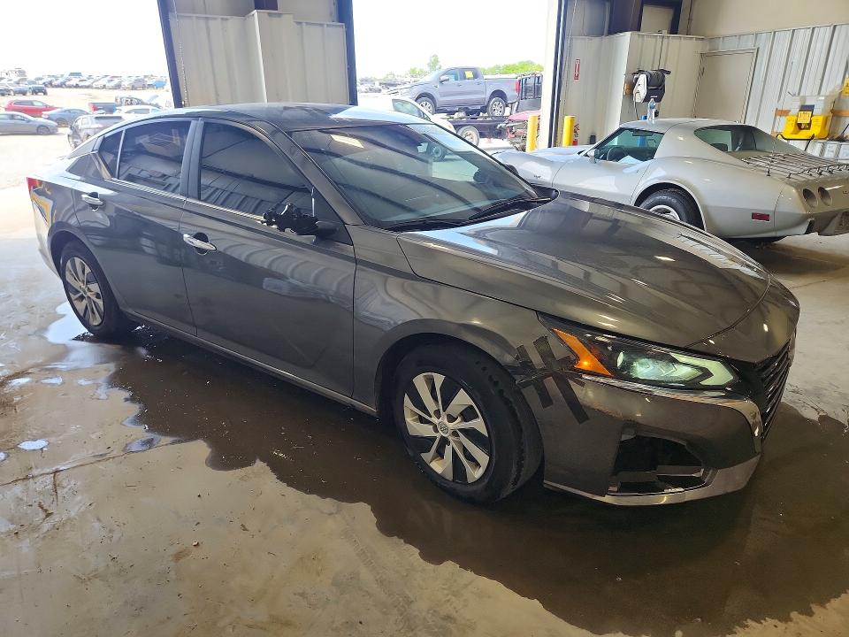 53133746 :رقم المزاد ، 1N4BL4BV6RN429178 vin ، 2024 Nissan Altima مزاد بيع