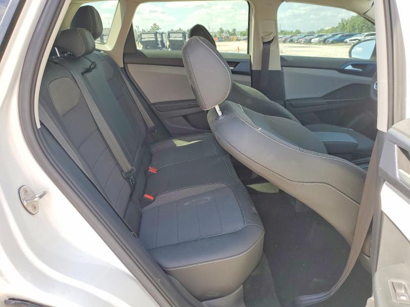 Продажа на аукционе авто 2024 Volkswagen Taos, vin: 3VVEX7B25RM004291, номер лота: 52233756