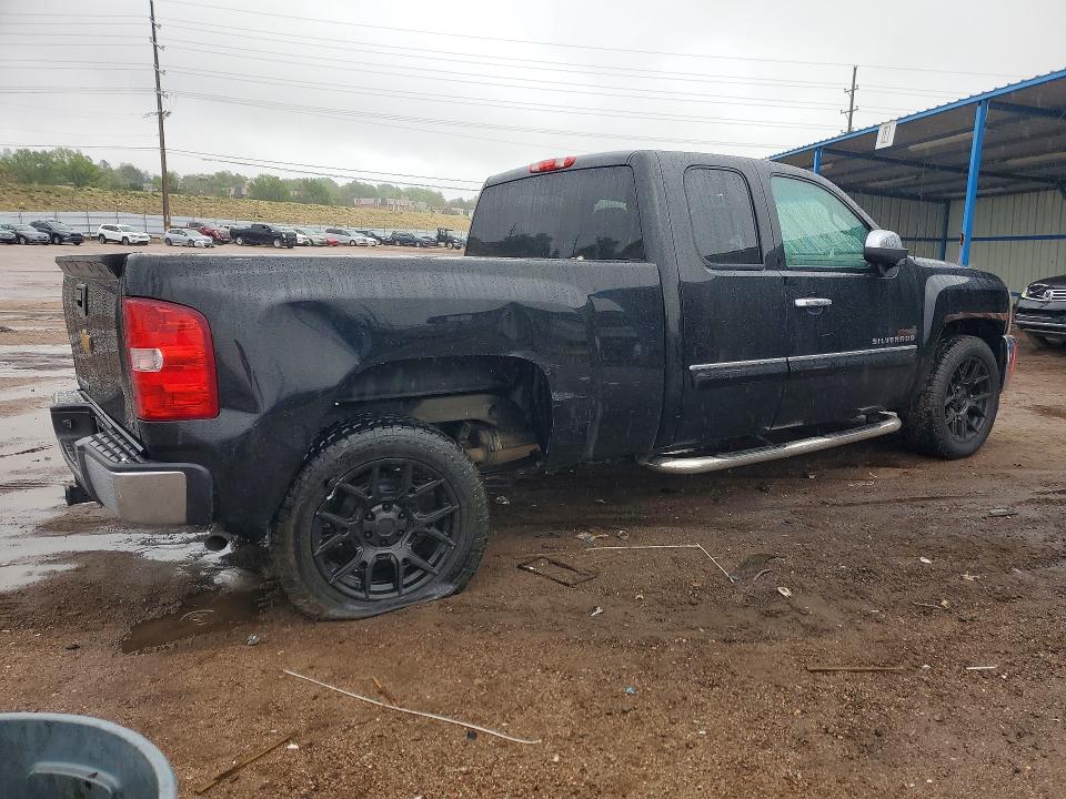 52233766 :رقم المزاد ، 1GCRCSE07DZ407091 vin ، 2013 Chevrolet Silverado مزاد بيع