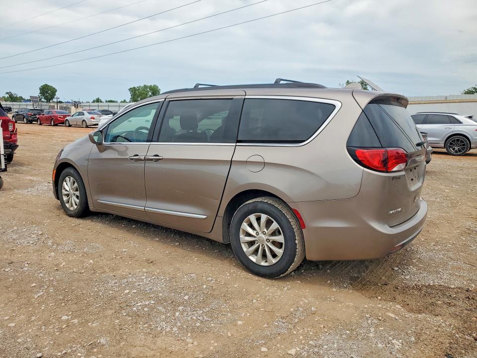 Продаж на аукціоні авто 2017 Chrysler Pacifica, vin: 2C4RC1BG5HR683135, номер лоту: 55557516