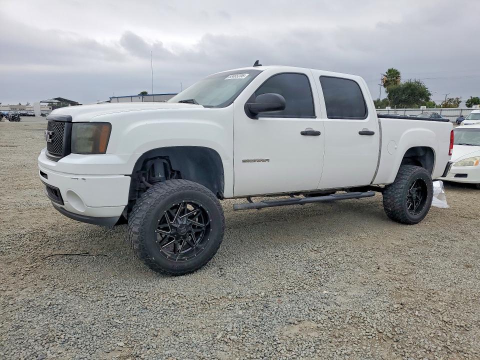 53465206 :رقم المزاد ، 3GTP1VE02BG300963 vin ، 2011 Gmc Sierra مزاد بيع