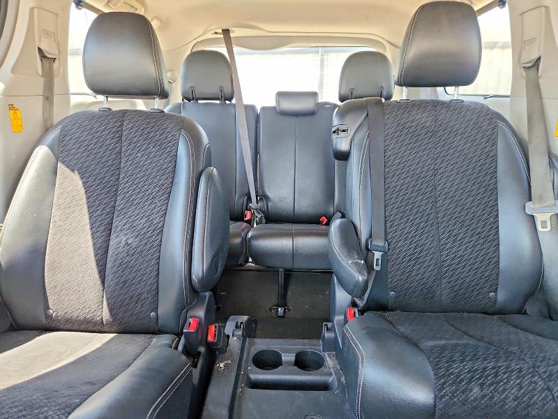 2014 Toyota Sienna მანქანა იყიდება აუქციონზე, vin: 5TDXK3DC4ES521239, აუქციონის ნომერი: 53352146