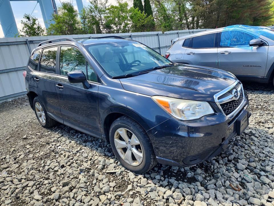 Продажа на аукционе авто 2015 Subaru Forester, vin: JF2SJADCXFH435992, номер лота: 52550756