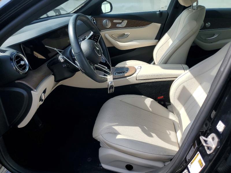 48542526 :رقم المزاد ، W1KZF8EB1PB185937 vin ، 2023 Mercedes-benz E مزاد بيع