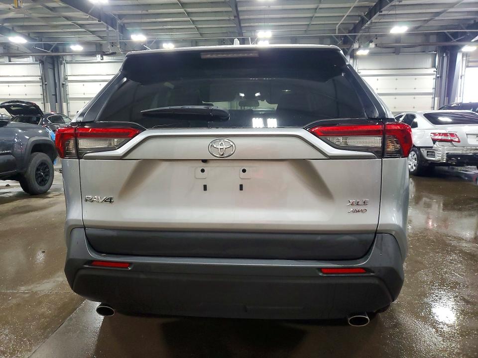 2022 Toyota Rav4 მანქანა იყიდება აუქციონზე, vin: 2T3A1RFV1NC293145, აუქციონის ნომერი: 53927246