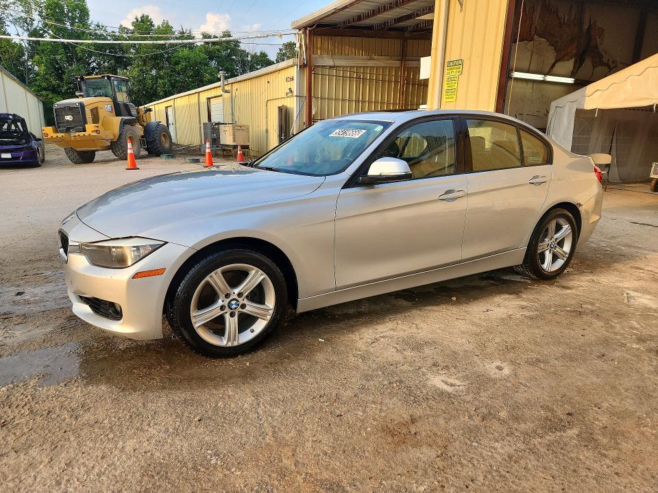 55419666 :رقم المزاد ، WBA3B3G50ENR82310 vin ، 2014 Bmw 328 مزاد بيع