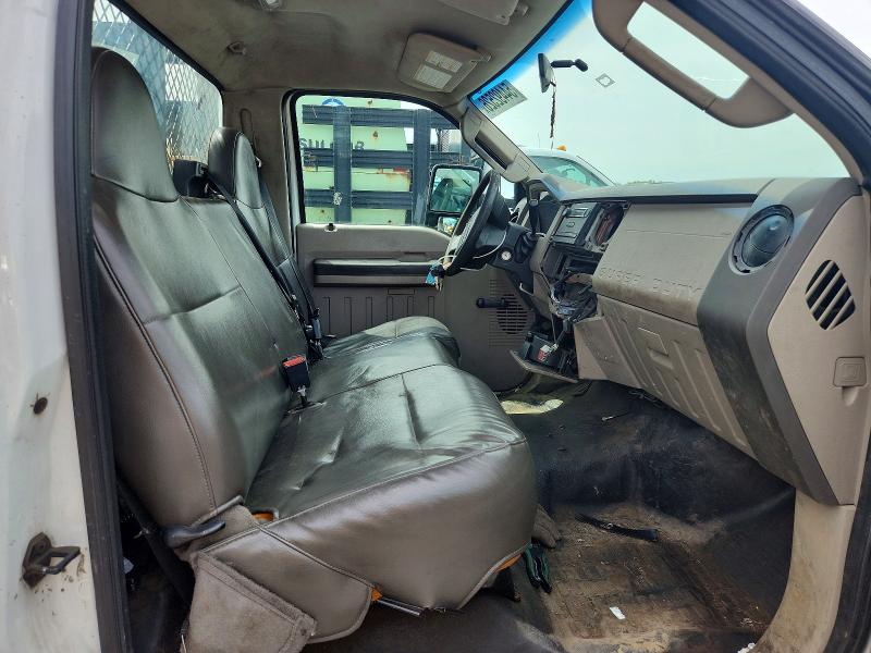 54492526 :رقم المزاد ، 1FDAF46YX9EA55977 vin ، 2009 Ford F450 مزاد بيع