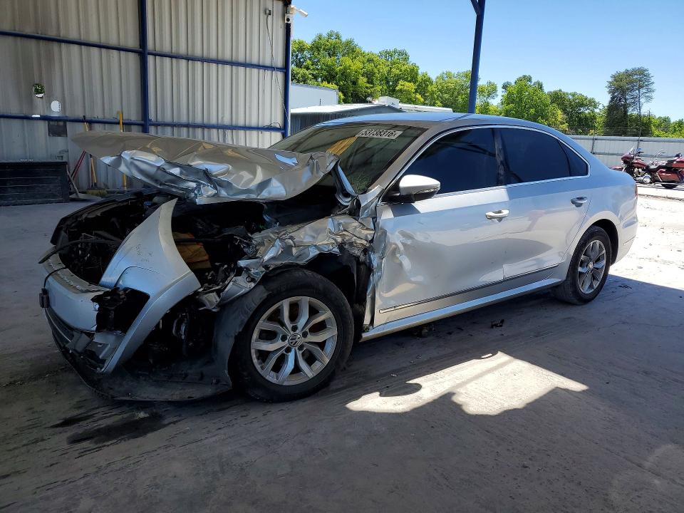 53738316 :رقم المزاد ، 1VWAT7A38HC042632 vin ، 2017 Volkswagen Passat مزاد بيع