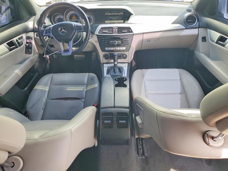 Продажа на аукционе авто 2013 Mercedes-benz C, vin: WDDGF4HB6DA789478, номер лота: 50800326