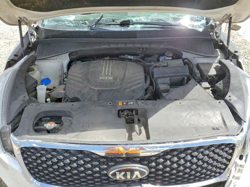 55068176 :رقم المزاد ، 5XYPGDA59HG197347 vin ، 2017 Kia Sorento مزاد بيع