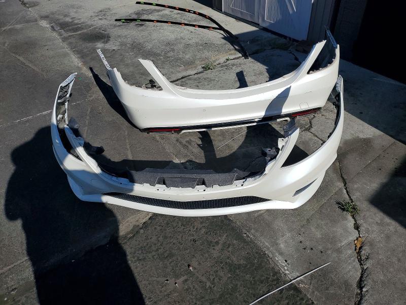 Продажа на аукционе авто 2016 Mercedes-benz S, vin: WDDUG8CB1GA236515, номер лота: 52051386