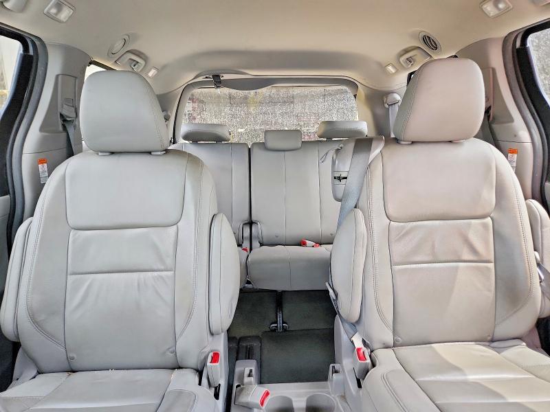 Продажа на аукционе авто 2015 Toyota Sienna, vin: 5TDYK3DCXFS555787, номер лота: 53238606