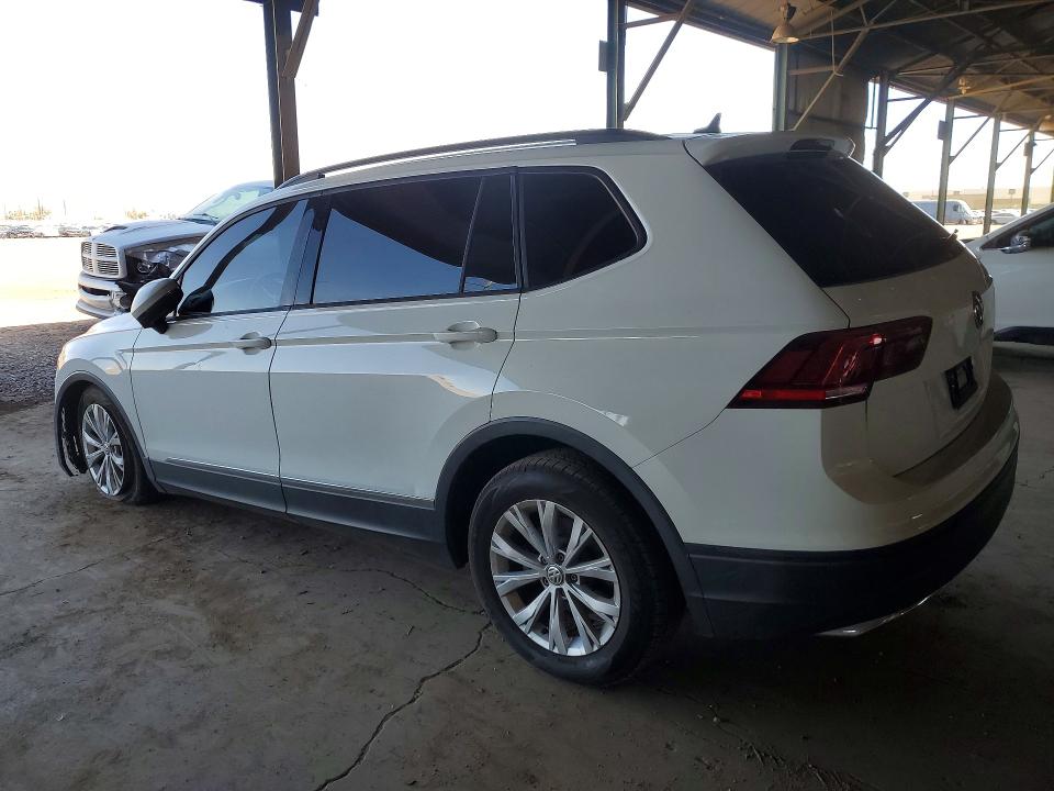 2020 Volkswagen Tiguan მანქანა იყიდება აუქციონზე, vin: 3VV1B7AXXLM121902, აუქციონის ნომერი: 54553596