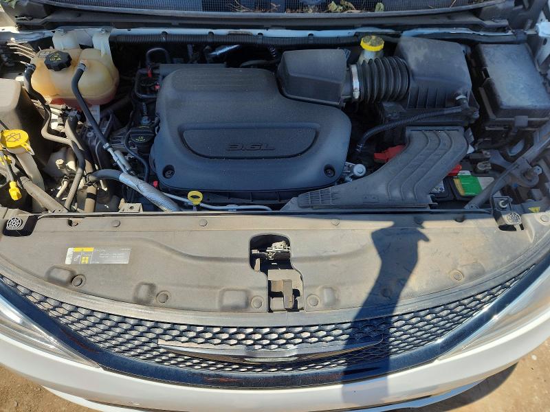 Auction sale of the 2019 Chrysler Pacifica, vin: 2C4RC1GG5KR570155, lot number: 53103086