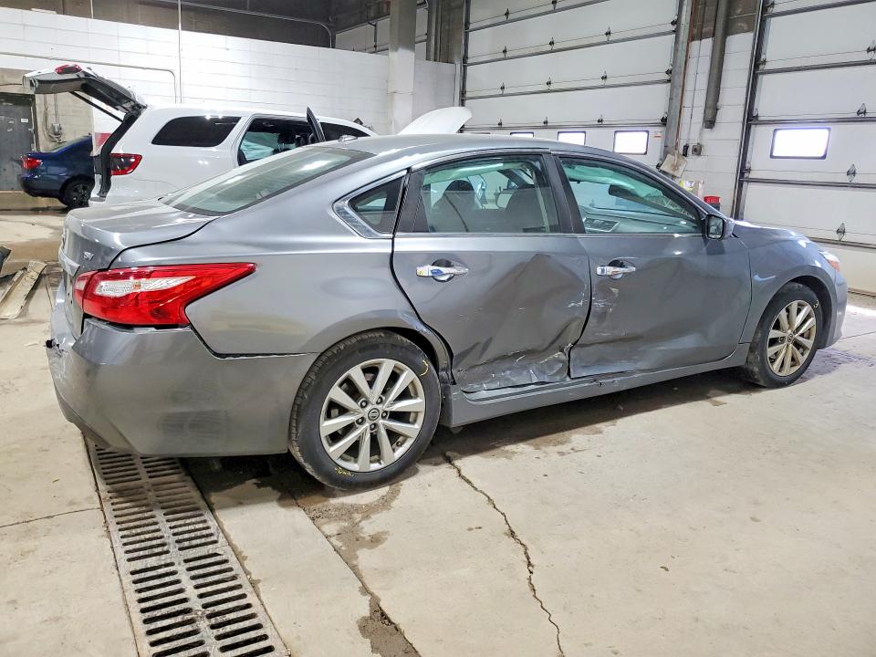 Aukcja sprzedaży 2017 Nissan Altima, vin: 1N4AL3AP1HC292640, numer aukcji: 52940986
