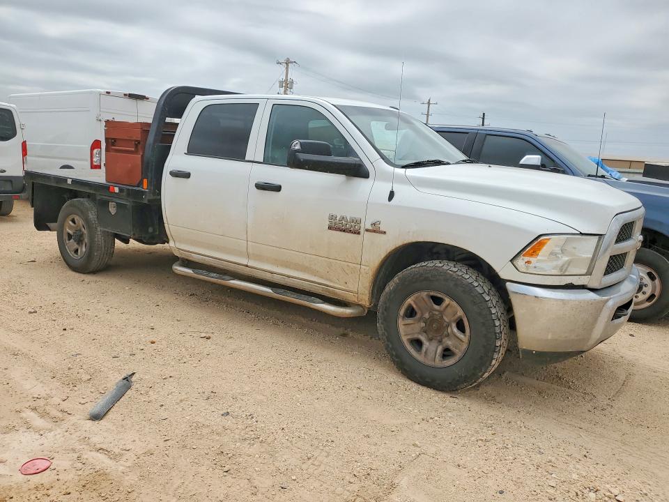 52877506 :رقم المزاد ، 3C63R3GLXJG285508 vin ، 2018 Ram 3500 مزاد بيع