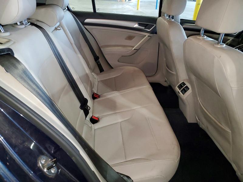 Продажа на аукционе авто 2015 Volkswagen Golf, vin: 3VW2A7AU6FM063493, номер лота: 52559526