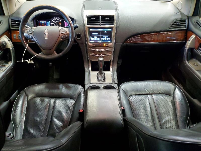 Aukcja sprzedaży 2015 Lincoln Townhouse Mkx, vin: 2LMDJ8JK9FBL24312, numer aukcji: 52879556