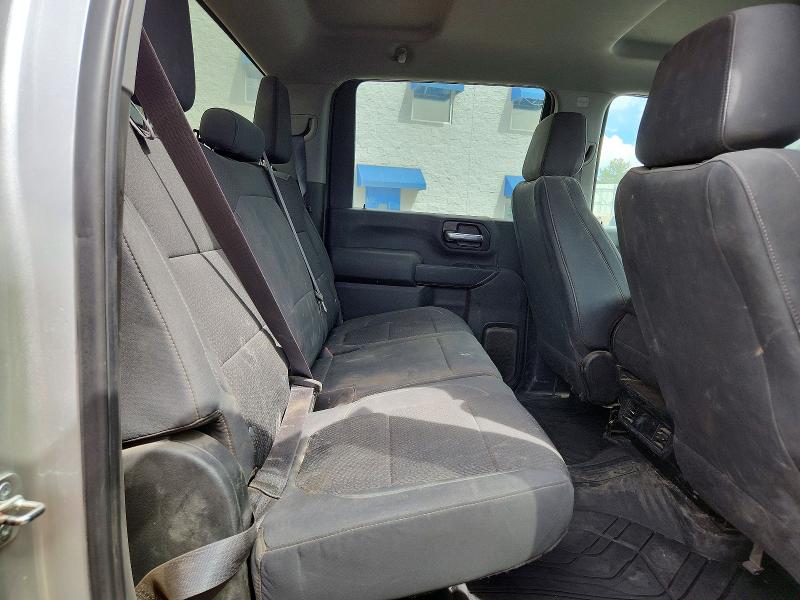 52320726 :رقم المزاد ، 1GB4WREY2MF302304 vin ، 2021 Chevrolet Silverado مزاد بيع