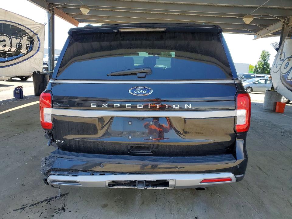 Продаж на аукціоні авто 2024 Ford Expedition, vin: 1FMJU1J82REA19745, номер лоту: 52745196