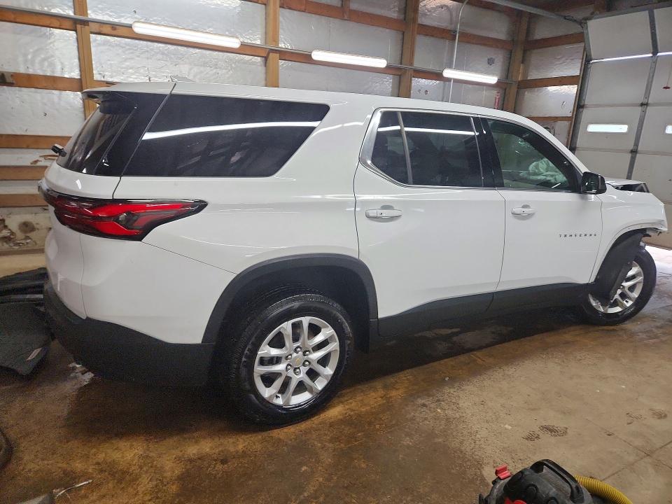 Продажа на аукционе авто 2022 Chevrolet Traverse, vin: 1GNEVFKW2NJ123397, номер лота: 53884796