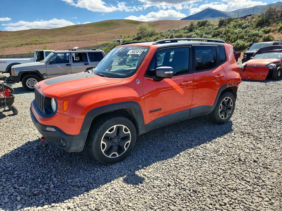 2015 Jeep Renegade მანქანა იყიდება აუქციონზე, vin: ZACCJBCTXFPC40350, აუქციონის ნომერი: 54524816