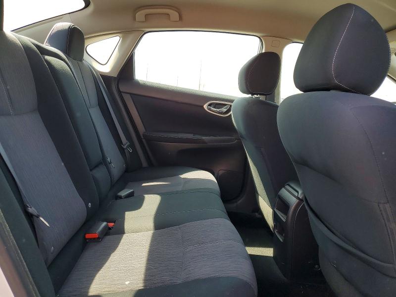 53233176 :رقم المزاد ، 3N1AB7AP5FL631456 vin ، 2015 Nissan Sentra مزاد بيع