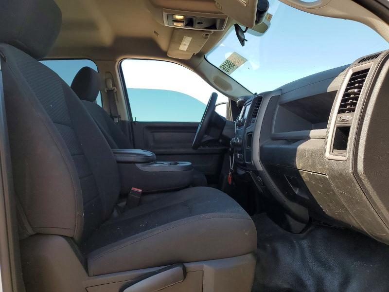 53408416 :رقم المزاد ، 1C6RR6FT3KS574527 vin ، 2019 Ram 1500 Classic مزاد بيع