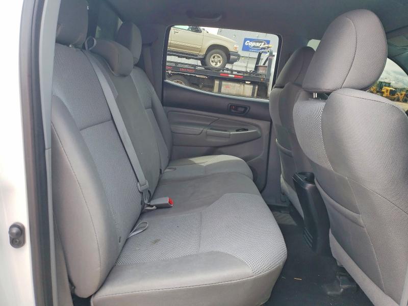 52602106 :رقم المزاد ، 5TFMU4FN2EX020801 vin ، 2014 Toyota Tacoma مزاد بيع
