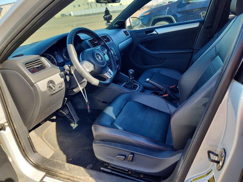 2013 Volkswagen Jetta მანქანა იყიდება აუქციონზე, vin: 3VW5A7AJXDM225352, აუქციონის ნომერი: 52883296