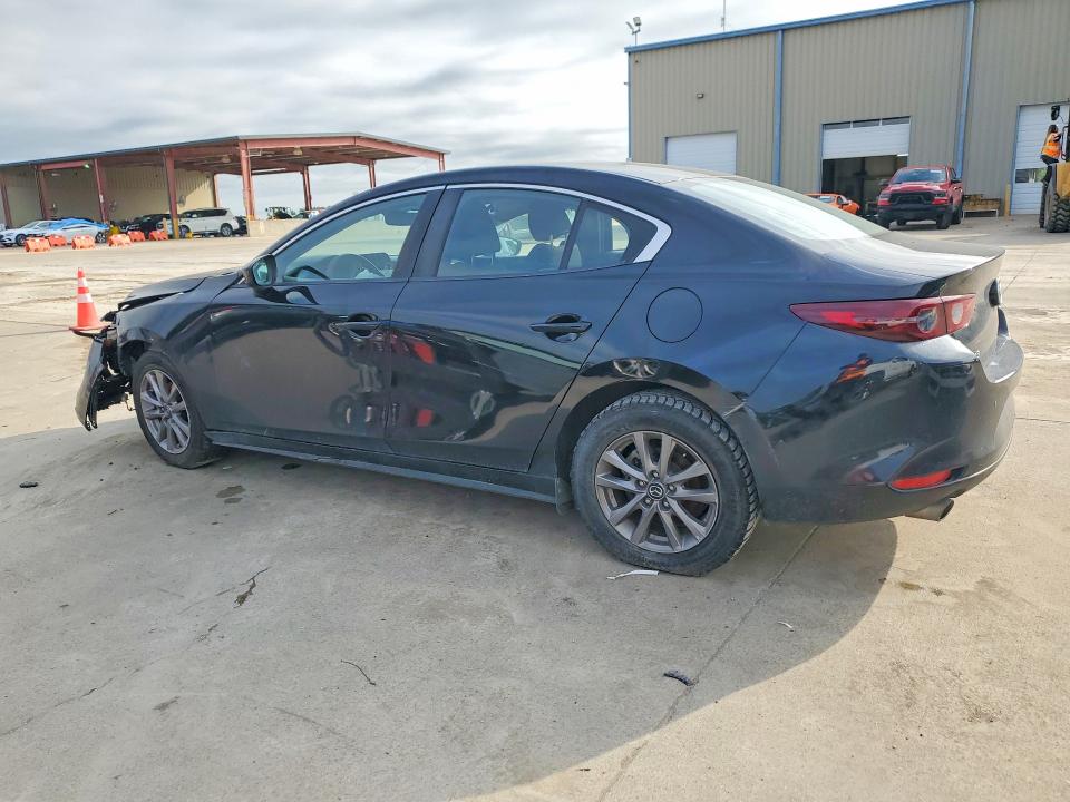 Продаж на аукціоні авто 2021 Mazda 3, vin: JM1BPAAL5M1322104, номер лоту: 52714036