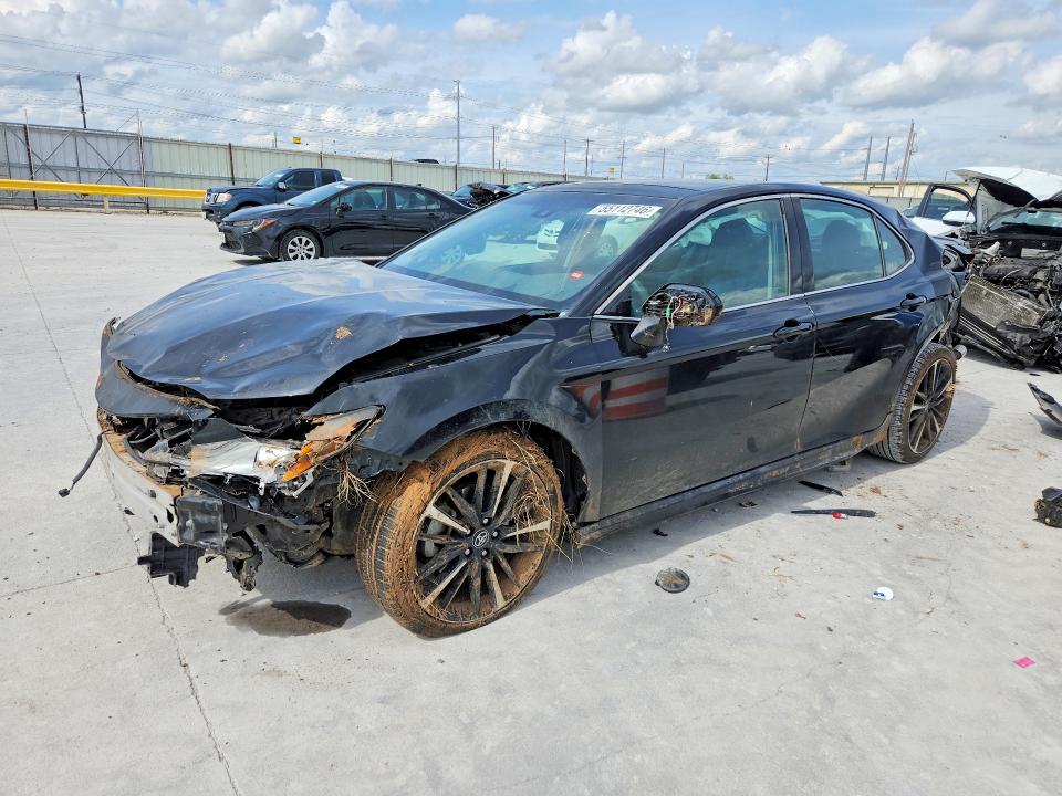 Продажа на аукционе авто 2018 Toyota Camry, vin: 4T1B61HK9JU142002, номер лота: 55112746