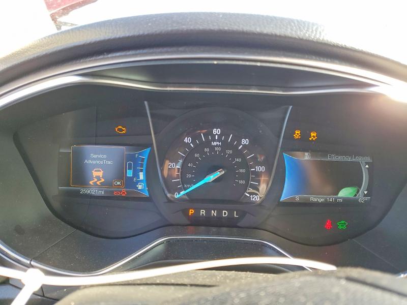 52414126 :رقم المزاد ، 3FA6P0LU5HR386176 vin ، 2017 Ford Fusion مزاد بيع