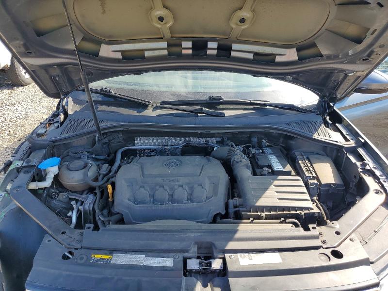 Продажа на аукционе авто 2020 Volkswagen Tiguan, vin: 3VV0B7AX6LM140555, номер лота: 54010336