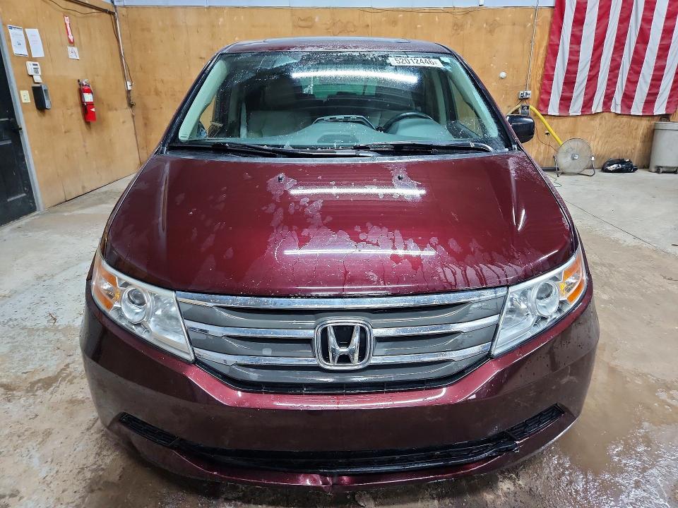 52012446 :رقم المزاد ، 5FNRL5H64DB069950 vin ، 2013 Honda Odyssey مزاد بيع