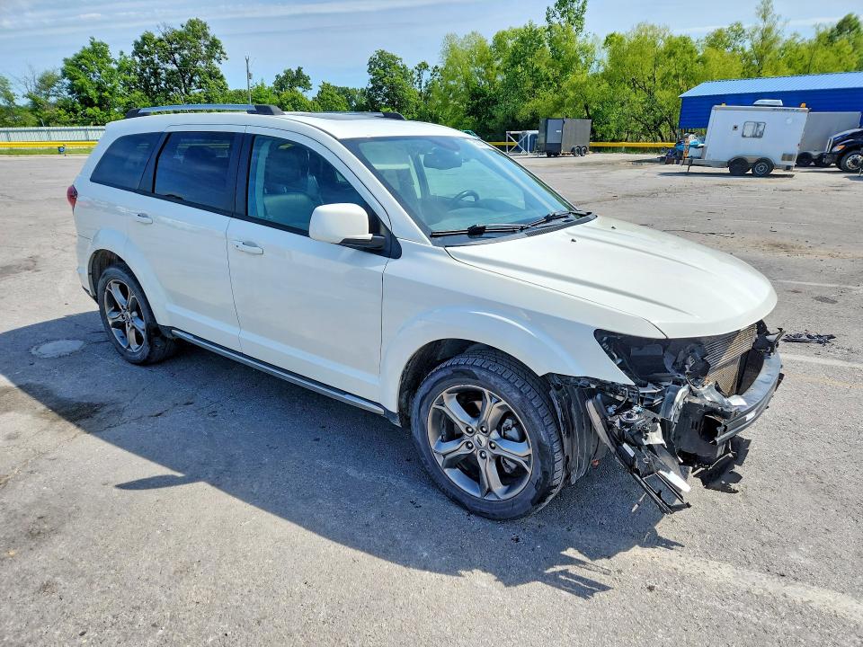 53370116 :رقم المزاد ، 3C4PDCGB1JT187314 vin ، 2018 Dodge Journey مزاد بيع