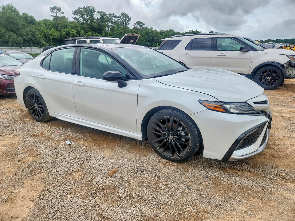 2022 Toyota Camry მანქანა იყიდება აუქციონზე, vin: 4T1K61AK0NU024551, აუქციონის ნომერი: 55029326