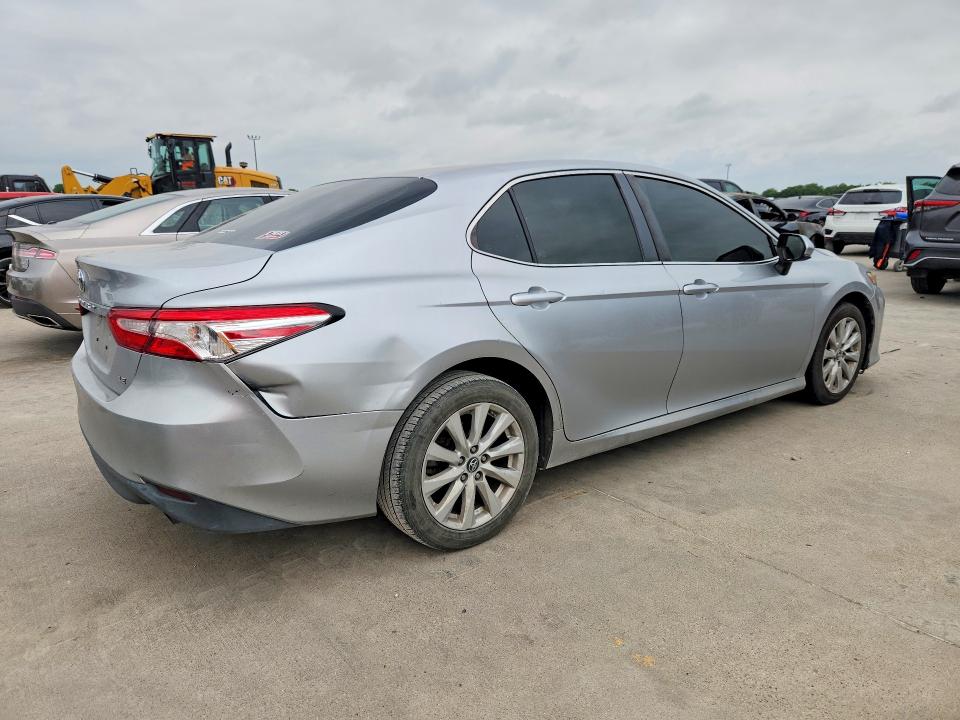 Aukcja sprzedaży 2018 Toyota Camry, vin: 4T1B11HK1JU558513, numer aukcji: 54010016