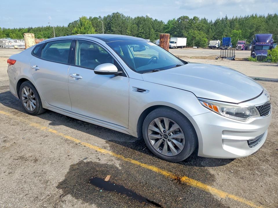 52714066 :رقم المزاد ، 5XXGU4L31JG226757 vin ، 2018 Kia Optima مزاد بيع
