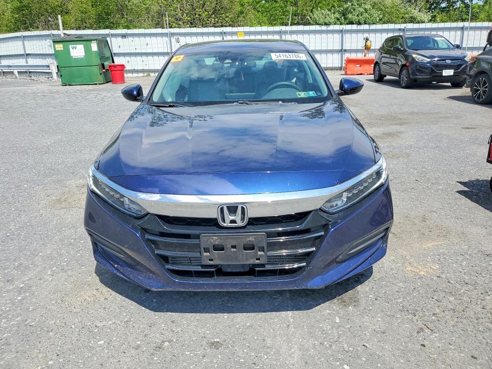 2019 Honda Accord მანქანა იყიდება აუქციონზე, vin: 1HGCV1F19KA129695, აუქციონის ნომერი: 54163786