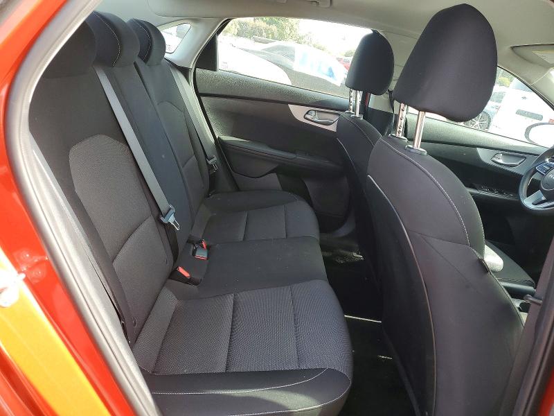 55365096 :رقم المزاد ، 3KPF24AD3NE494818 vin ، 2022 Kia Forte مزاد بيع