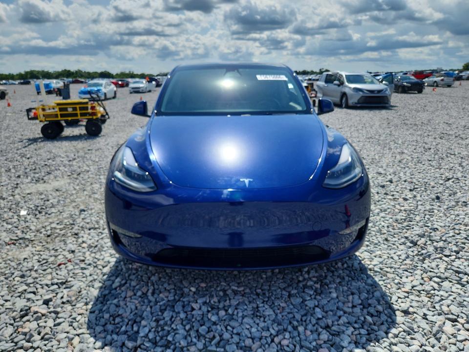 2022 Tesla Model Y მანქანა იყიდება აუქციონზე, vin: 7SAYGDEF3NF372818, აუქციონის ნომერი: 55675066