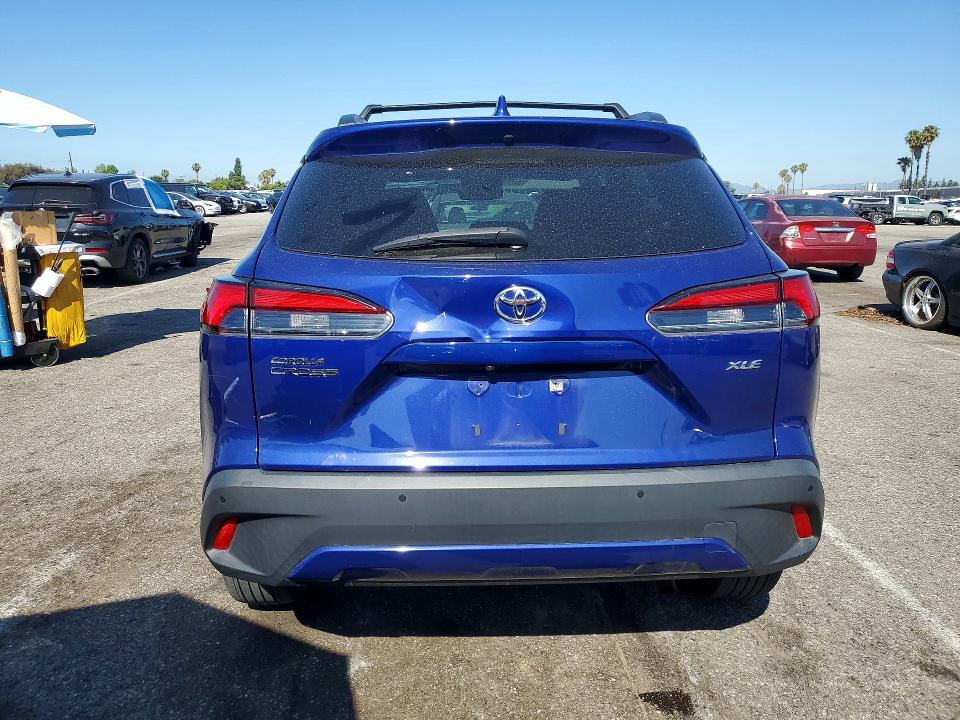 2023 Toyota Corolla Cross მანქანა იყიდება აუქციონზე, vin: 7MUDAAAGXPV051129, აუქციონის ნომერი: 52576746